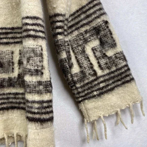 Vintage Cream Wool Knit Fringed Southwestern Birds Full Zip Jacket Coat - Picture 11 of 15